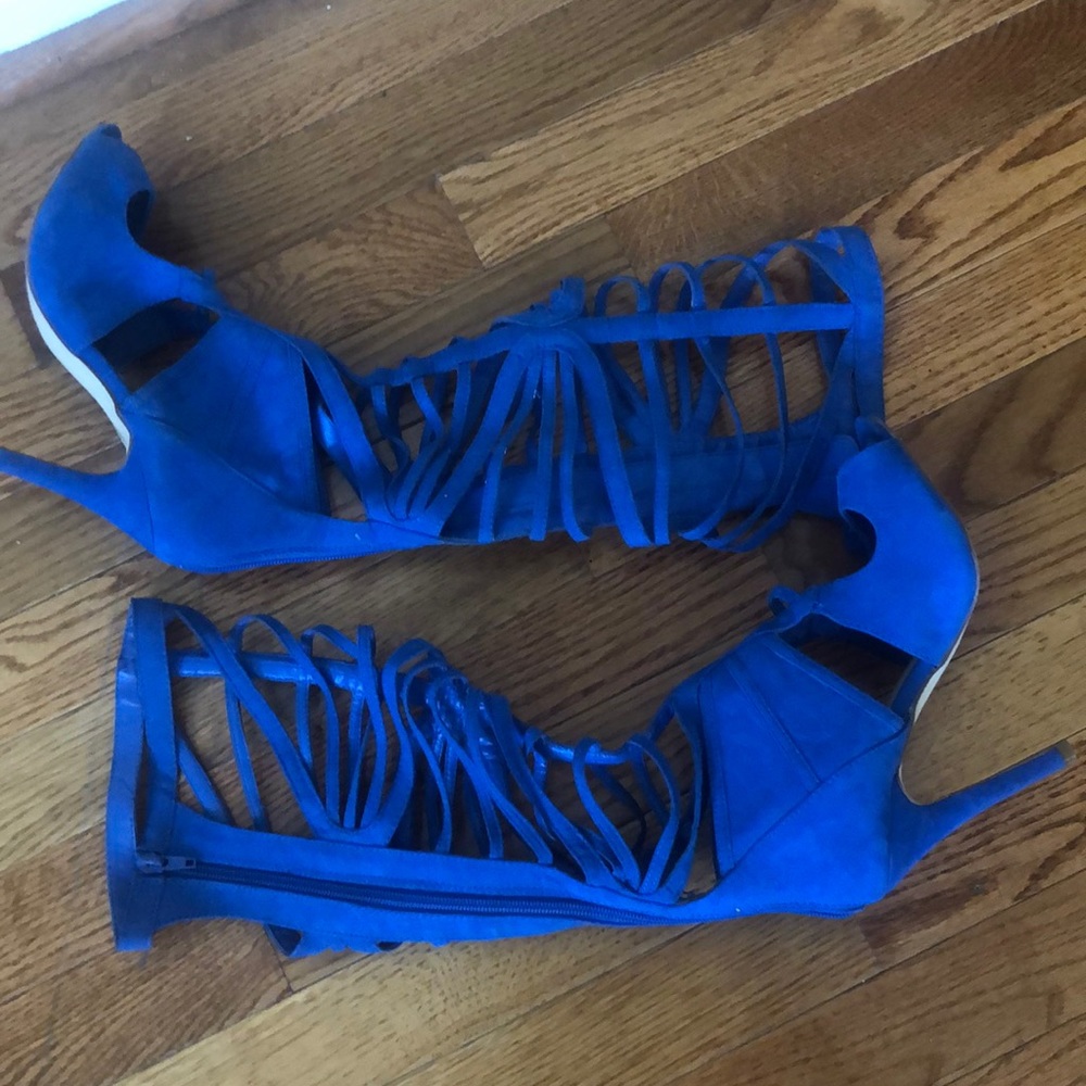 Sandal heels
